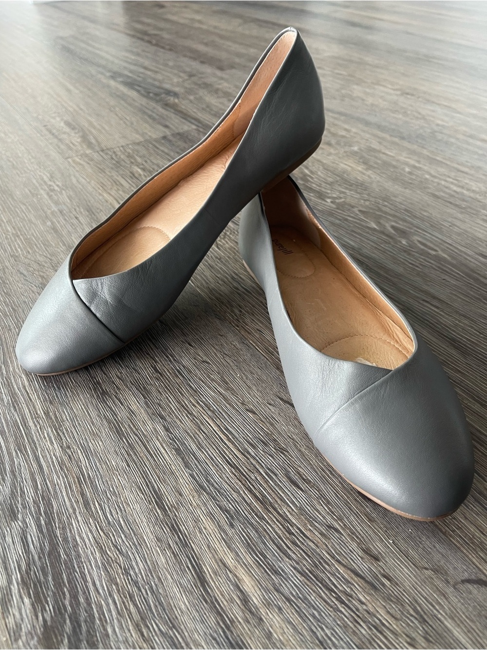 J. Jill | Purejill Gray Leather Ballet Flats Size 10
Arch Support Comfort